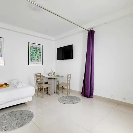 Apartmán Charming For 2 - Near Voltaire & 11th Arr Town Hall,