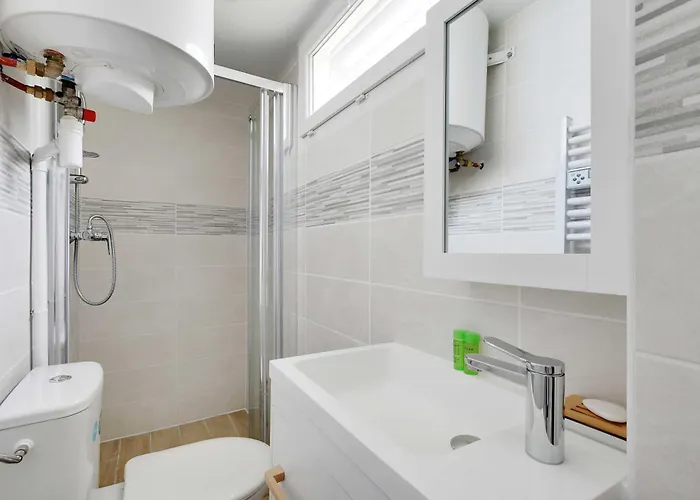 Apartamento Charming For 2 - Near Voltaire & 11th Arr Town Hall, *